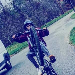 Meet your Posher, Brett